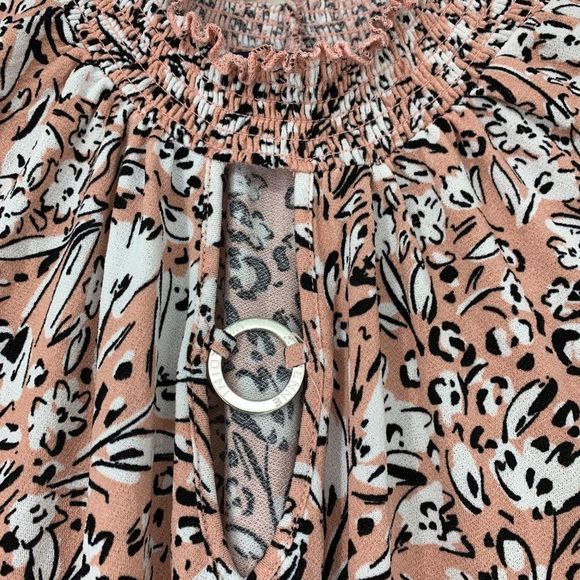 Adrienne Vittadini Charm Keyhole Smock Neck Size 2X Knit Butterfly Top 3710 - Picture 2 of 9